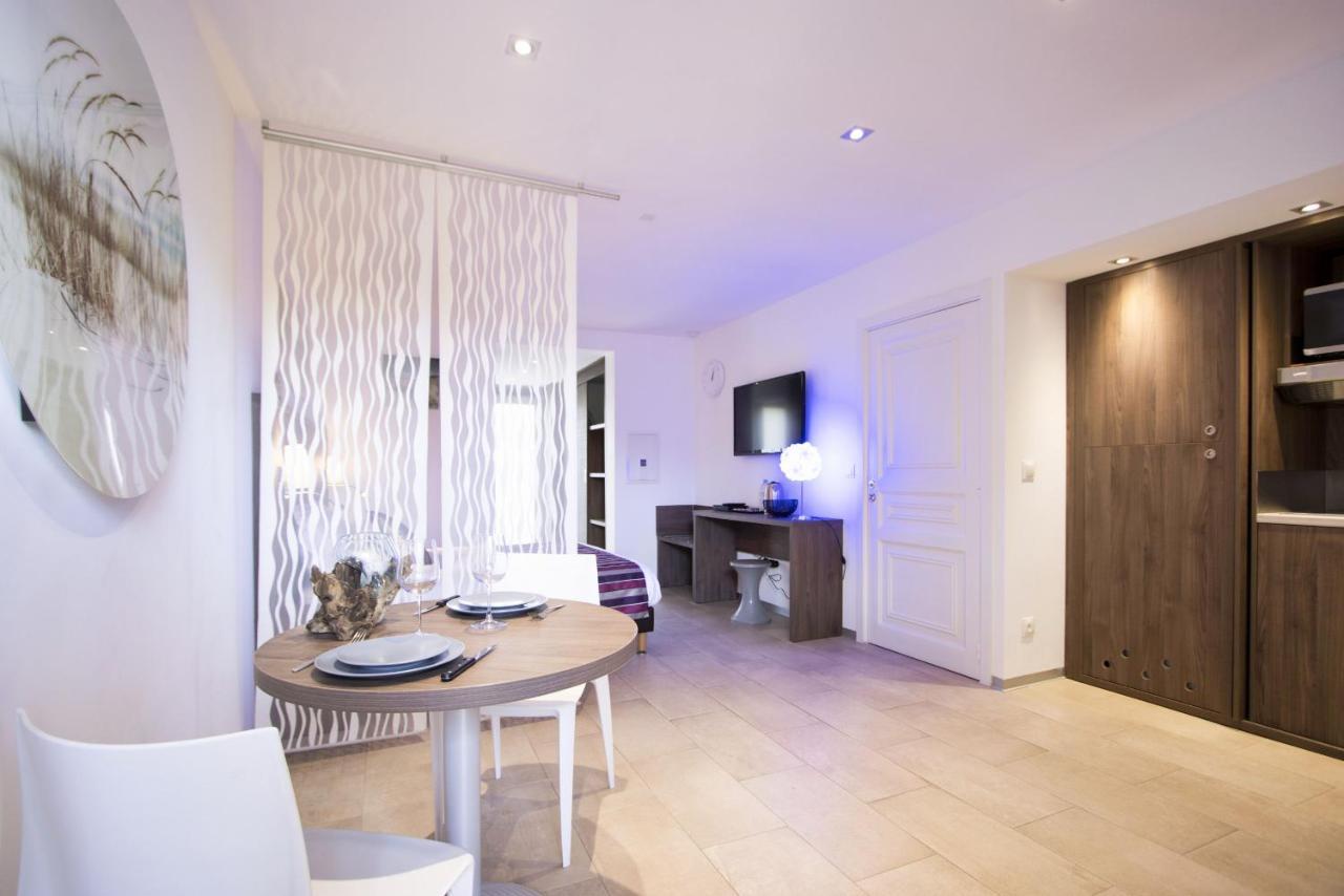 Studio Alon Ideal Pour Vos Vacances Ou Sejours Pros Saint-Cyr-sur-Mer Exteriör bild