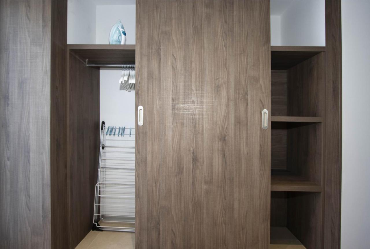 Studio Alon Ideal Pour Vos Vacances Ou Sejours Pros Saint-Cyr-sur-Mer Exteriör bild