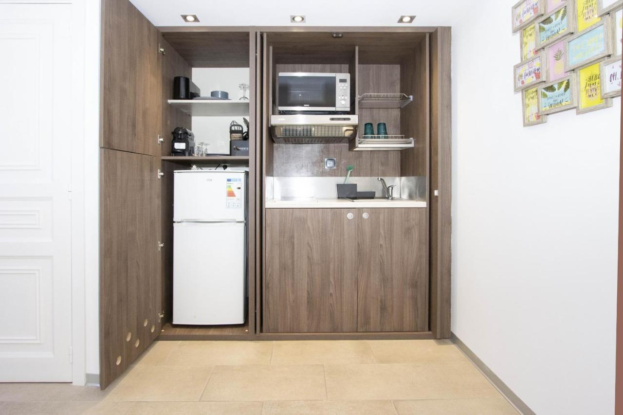 Studio Alon Ideal Pour Vos Vacances Ou Sejours Pros Saint-Cyr-sur-Mer Exteriör bild